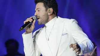 Emre Altuğ Bir Pop Masalı projesini Harbiye Açıkhava'da sahneledi
