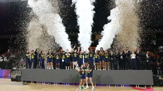 FIBA Kadınlar Süper Kupa'da nefes kesen final: Fenerbahçe Tarfin şampiyon oldu