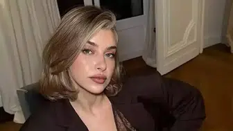 Doğuma günler kala ayna pozu! Gamze Erçel Yıldırım takipçilerini heyecanlandırdı