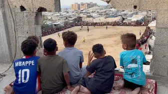 Gazze’de enkaz ve çadırlar arasında yükselen umut: Yeşil sahalardan kumluklara