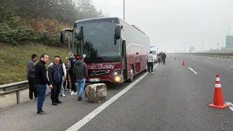 Bolu’da yoğun sis felaketi getirdi: 3 araç birbirine girdi, yaralılar var