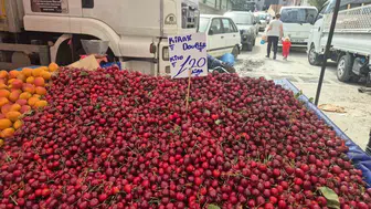 Kiraz fiyatları festival sonrası pazarda düşüş gösterdi