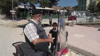 Üç arkadaşın girişimcilik serüveni: Limonata satışlarıyla yazı değerlendiriyorlar