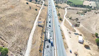 iki kaza sonrası aydın muğla karayolunda uzun araç kuyrukları oluştu