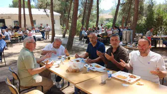 Boyabat İHL mezunları bir araya gelerek nostalji yaşadı