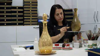 Bursa'da geleneksel cam sanatı modern dokunuşlarla hayat buluyor