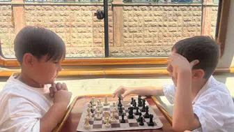Porsuk Çayı'nda çocuklar satrançla dolu bir tekne turu deneyimi yaşadı