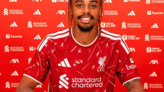 Liverpool, Paris Saint-Germain'in yıldızını transfer etti: Bradley Barcola kadroda