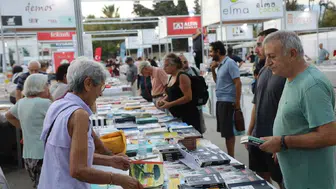 Edremit kitap fuarı'nda düşünce ve sanatı buluşturan etkinlikler