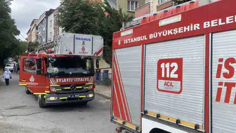 Sultangazi'de çocuk odasında alevler yükseldi: Yangın tüm daireyi sarmadan kontrol altına alındı