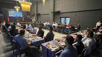 Nazilli ticaret odası üyeleriyle buluşmalarını sürdürüyor
