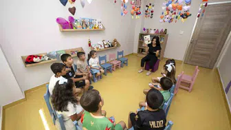 Mersin'de yaz tatili renkli atölyelerle geçiyor