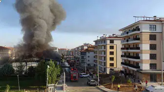 Malatya'da işçilerin kaldığı yatakhane alev alev yandı