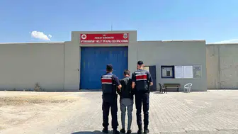 Afyonkarahisar'da jandarmadan suçlulara baskın: 28 kişi gözaltında