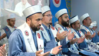 Almus'ta hafızlık eğitimini tamamlayan öğrencilere icazet belgeleri verildi