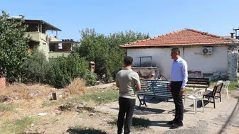 Koçarlı'da yol yenileme çalışmaları hızla devam ediyor