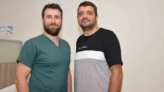 Yemek borusundaki dev tümör kapalı cerrahi ile başarıyla alındı