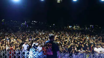 Aydın yazının keyfini Eypio konseriyle çıkardı