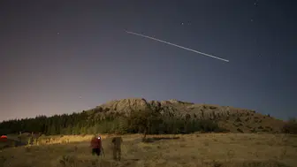 Elazığ'da perseid meteor yağmuru etkileyici görüntüler sundu