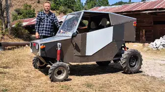 Hayalini 20 yıl sonra gerçekleştiren Salih Demir el yapımı arazi aracıyla köyünde ulaşımı sağlıyor