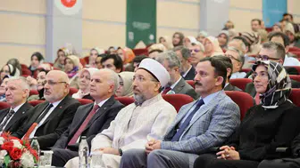 İslam ahlakının sembolü: Diyanet İşleri Başkanı Arpaguş, Peygamber Efendimizin örnekliğine vurgu yaptı