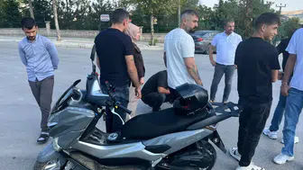 Elazığ'da motosiklet ve otomobil çarpıştı: 1 kişi yaralandı