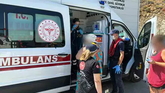 Fethiye açıklarında yaralanan vatandaşa hızlı tıbbi müdahale