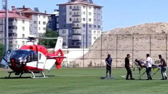 Darende'de kalp krizi geçiren hasta, hava ambulansıyla hastaneye kaldırıldı
