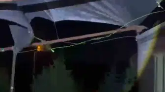 Kamp yaparken fırtınaya yakalanan balıkçı o anları kaydetti