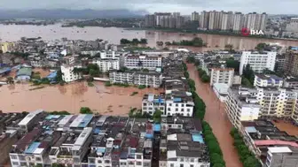 Narra tayfunu Çin ve Vietnam'ı etkisi altına aldı: Bir ölü, 54 bin kişi tahliye edildi
