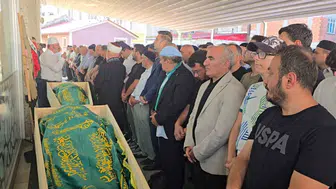 Rize'de boğulan iki kardeşin son yolculuğu duygusal anlara sahne oldu