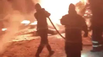 Mardin'de lastik yüklü tırda yangın paniği: İtfaiye anında müdahale etti