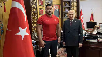 Taha Akgül ve Rıza Kayaalp'tan Bahçeli'ye anlamlı ziyaret
