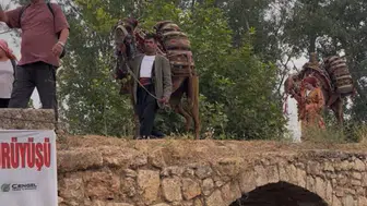Tarihi kervan yürüyüşü Çal’da yeniden hayat buldu