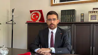 Yeni müftü görevine başladı: Gevaş’ta Mehmet Faruk Geylani çiçeği burnunda