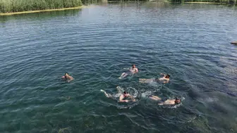 Iğdır'da sıcak havalar serinlemek için Karasu Sazlığı'nı tercih ettiriyor