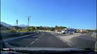 Virajda hatalı sollama bir facianın eşiğinden döndü