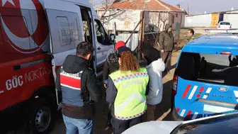 Düzce'de jandarma göçmen kaçakçılığına geçit vermedi