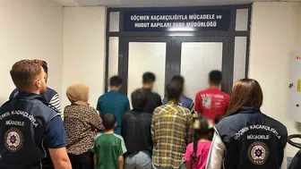 Afyonkarahisar'da göçmen kaçakçılığına operasyon: 14 kişi yakalandı