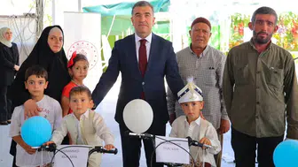 Bayburt’ta düzenlenen sünnet şöleninde çocuklar buluştu