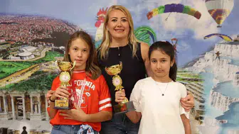 Merkezefendi'de sporun zafer dolu günü: şampiyonlar ödüllerini aldı