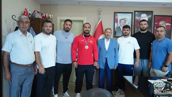 Darende'den dünya şampiyonuna anlamlı tebrik: Feyzullah Aktürk gururlandırdı