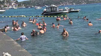 İstanbul sıcak hava dalgasıyla boğuşurken, Bebek sahili serinlemek isteyenlerin vazgeçilmezi oldu