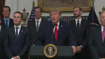 Trump, Hürmüz Boğazı'nın geleceği hakkında açıklama yaptı