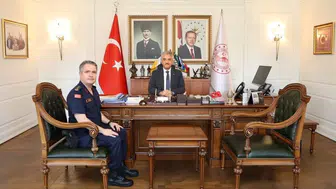 Düzce İl Jandarma Komutanlığı'na yeni atama: Kıdemli Albay Mustafa Kılınç göreve başladı
