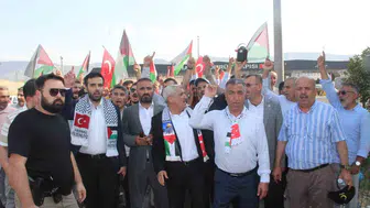 Filistin konvoyunun Irak sınırında engellenmesine ardı ardına tepkiler geldi
