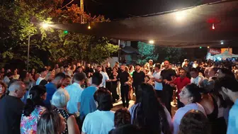 Tatlısu'da çilek ve böğürtlen festivali heyecanı yaşandı