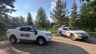 Aladağlar'da düşen İngiliz dağcı helikopterle kurtarıldı