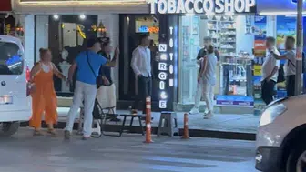 Eskişehir'de sokakta gergin anlar: Tehditler ve bağırmalar kameralara yansıdı
