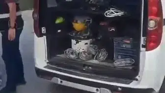 İşçi kılığına giren hırsız, 300 bin TL değerinde kablo çalarken suçüstü yakalandı